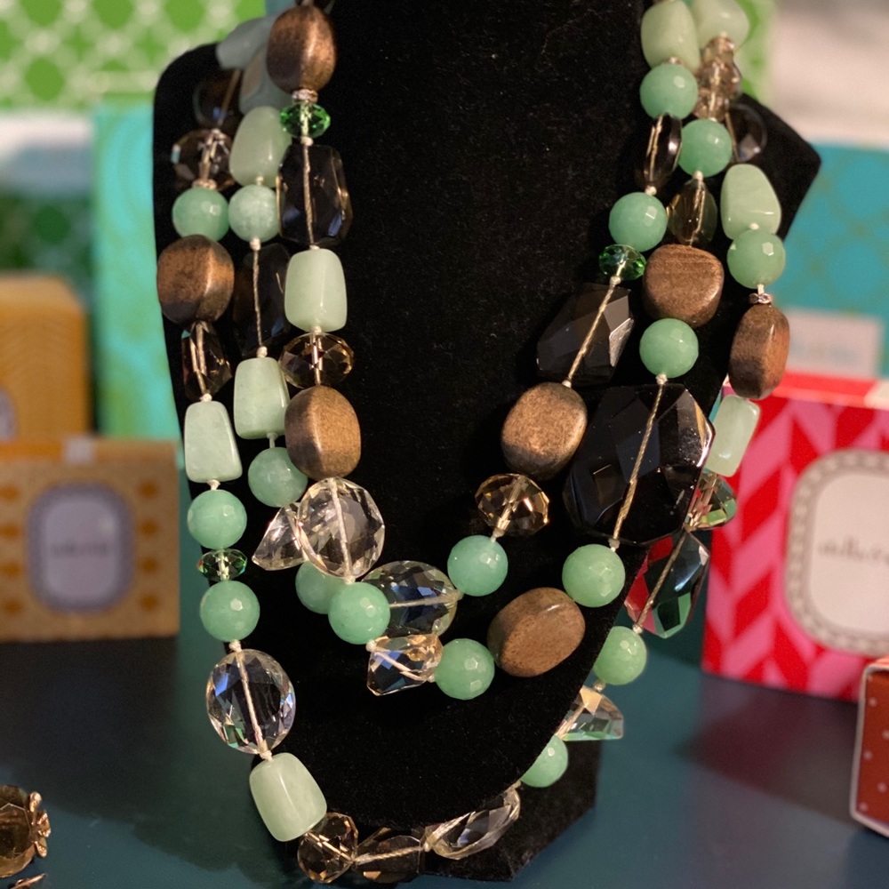Retired Stella & Dot Camilla Necklace